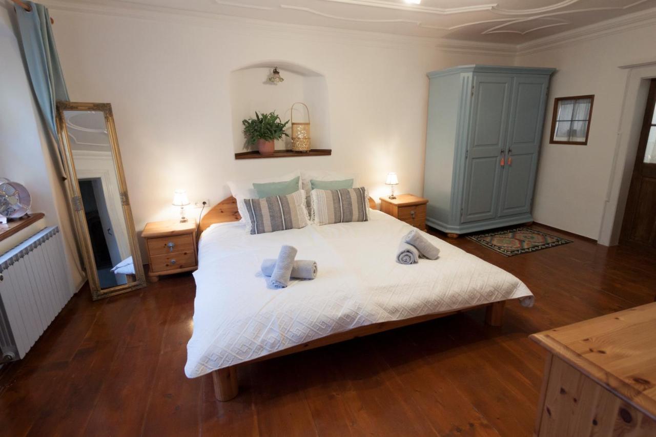 Flyns Bed and Breakfast Görlitz Exteriör bild