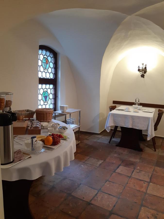 Flyns Bed and Breakfast Görlitz Exteriör bild